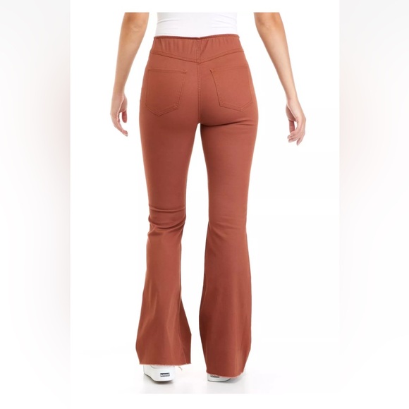 NWT Tinseltown Trendy Fall Rust Plus Size High Rise Flared Leg Jeans Stretch - Picture 3 of 6